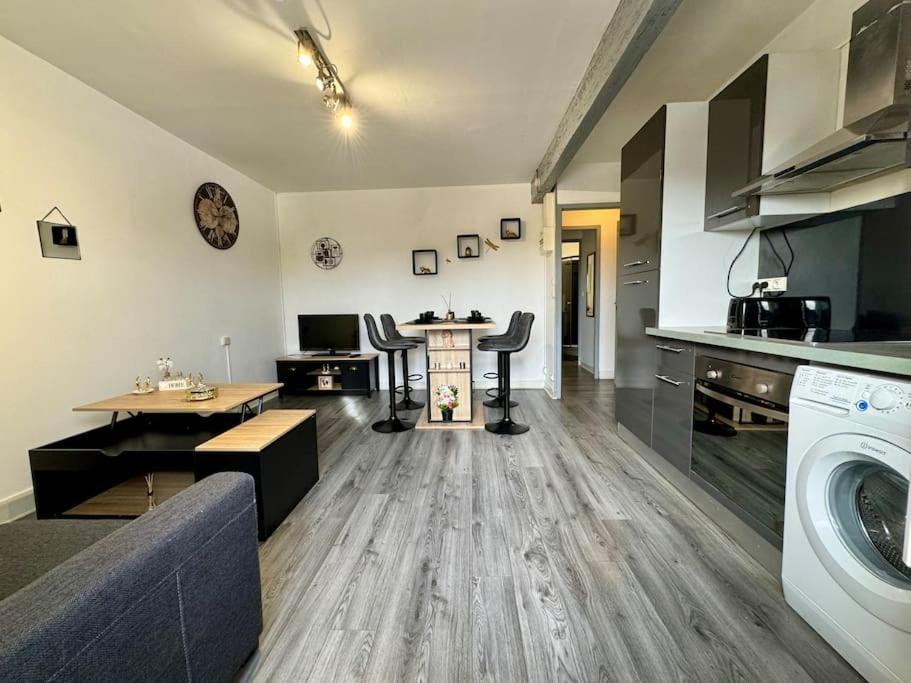 Isval Wifi-Hyper Centre Cognac Lägenhet Exteriör bild