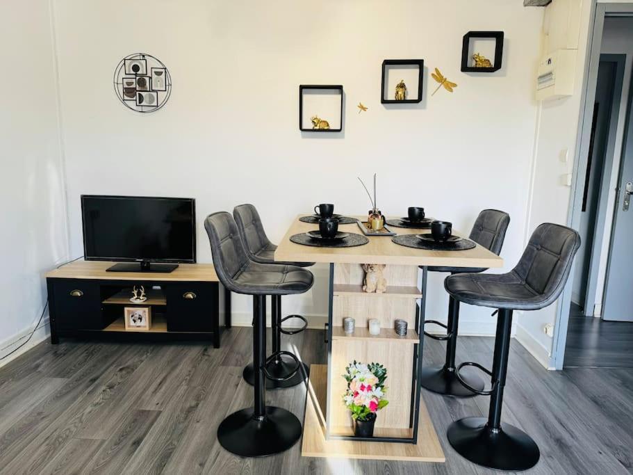 Isval Wifi-Hyper Centre Cognac Lägenhet Exteriör bild